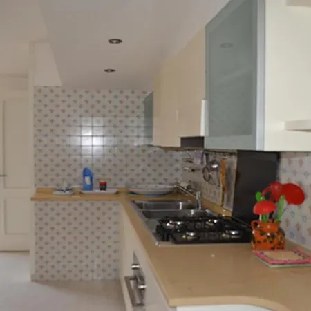 Villa Large And Bright 6-bed With Parking In San Foca *