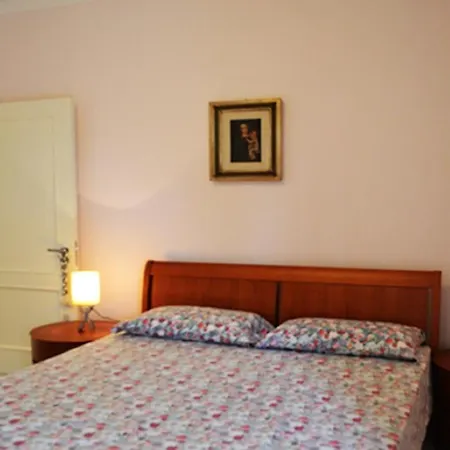 Villa Large And Bright 6-bed With Parking In San Foca