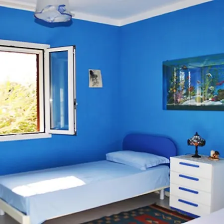 Villa Large And Bright 6-bed With Parking In San Foca *