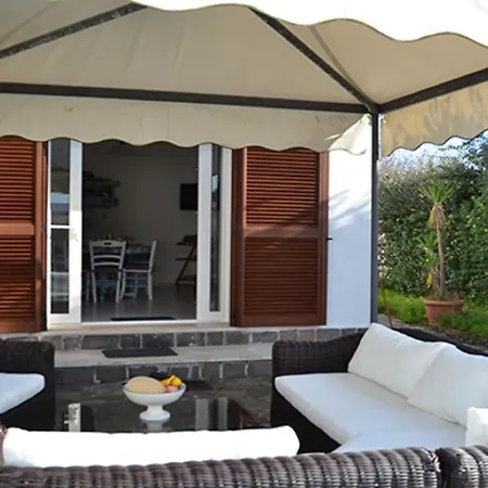 Large And Bright 6-bed With Parking In San Foca * Torre dell'Orso