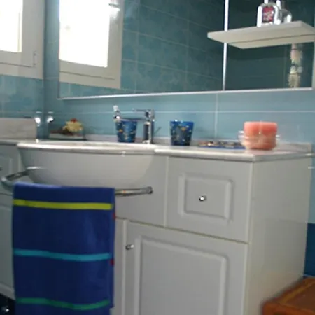 Large And Bright 6-bed With Parking In San Foca Villa Torre dell'Orso